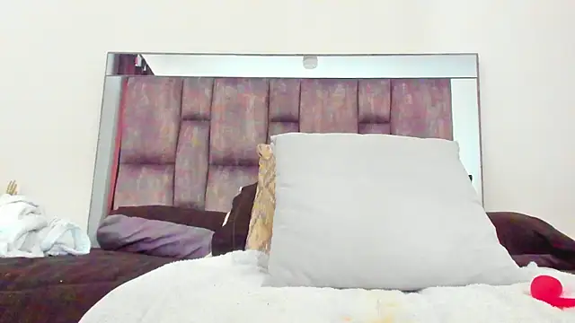 alyssia_ocean webcam