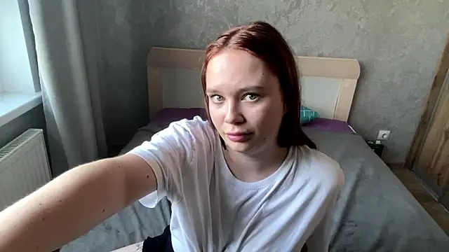 MollyFenx webcam