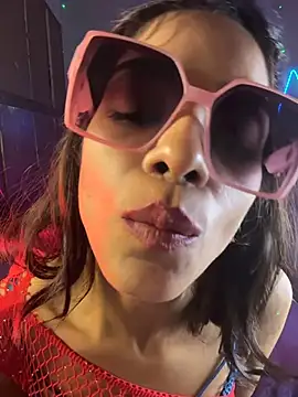 Ivy_the_goddess webcam