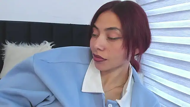 melanie_roux__ webcam