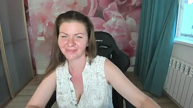 LunaKissesx webcam