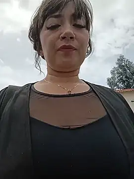 tata_sanz_ webcam