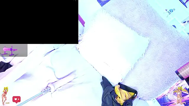 Kira-- webcam
