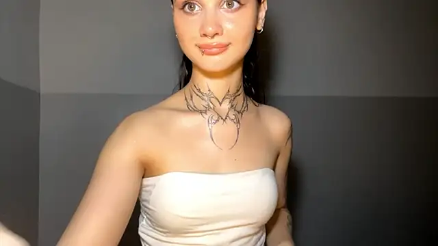 MayraLucarelli webcam