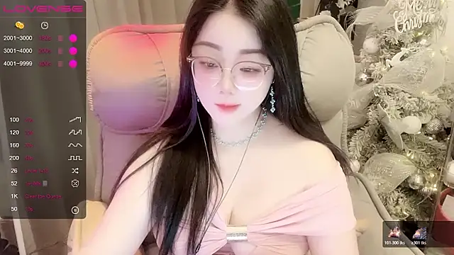 Monica-666888- webcam