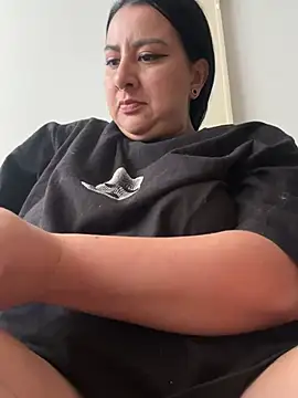 Abril_Luv webcam
