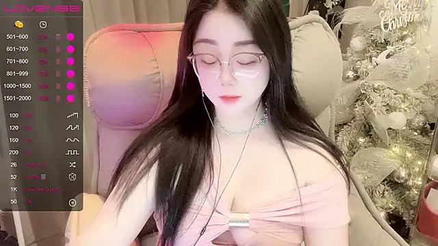 Monica-666888- webcam