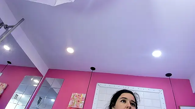 naomi_taylor27 webcam
