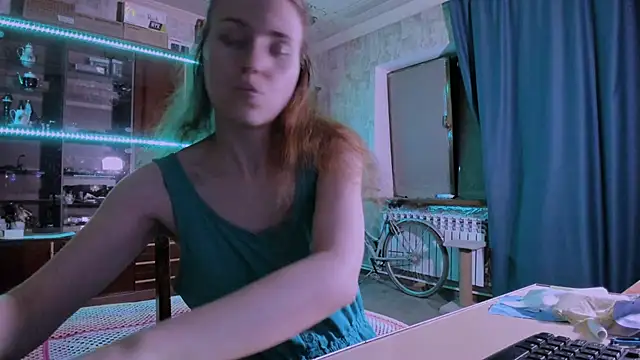 pa1e_pr1ncess live cam on StripChat