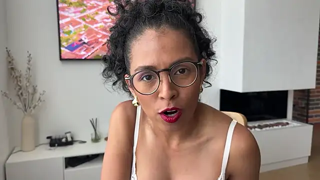 illaroom webcam