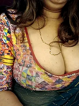Aarna111 webcam