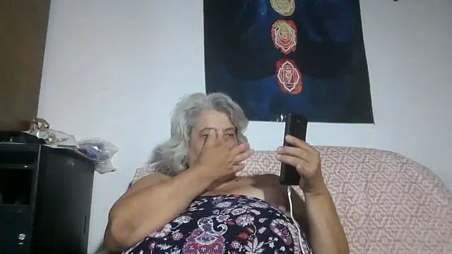 ExquisiteMature webcam