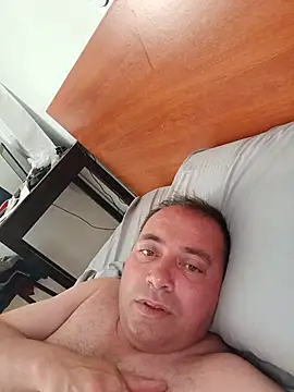 gladieitore live cam on StripChat