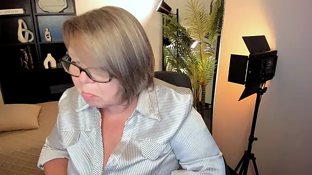 Shannonshine Live Web Cam Show