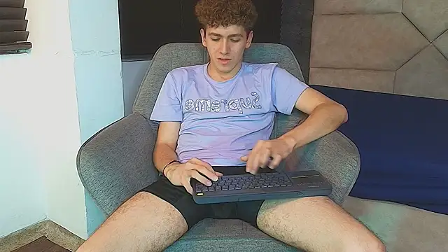 Tyler_Mcrey webcam