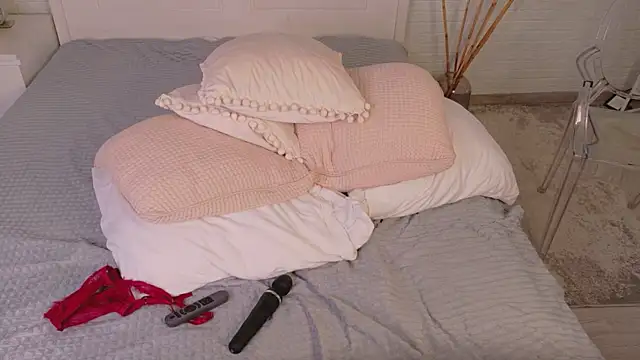 Rita_Shy webcam