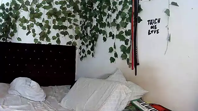 caribbeanlover1 webcam
