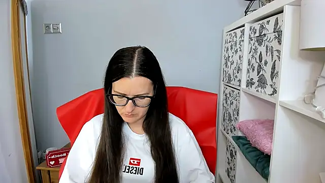 NadiaXlove live cam on StripChat