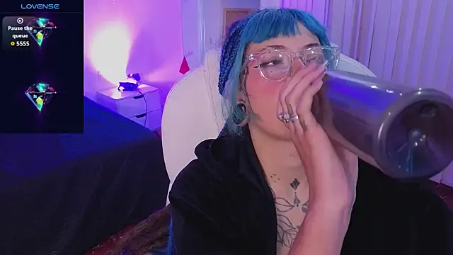 _sharlotte777 webcam