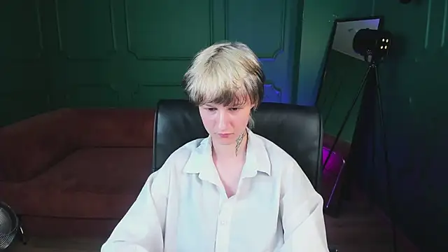 Senpai_Sins webcam