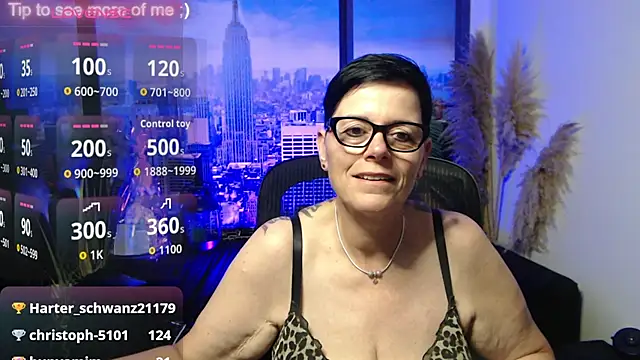 ninarandmann live cam on StripChat