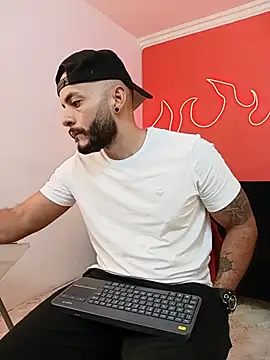 Mike_savage3 live sex cam