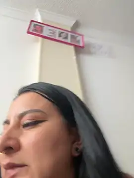 Abril_Luv webcam