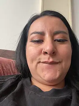 Abril_Luv webcam