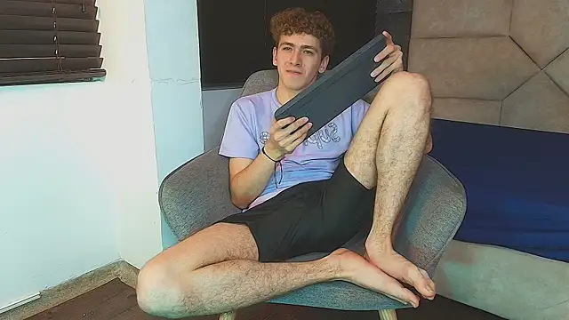 Tyler_Mcrey webcam