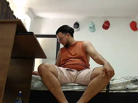 cloudsxxx webcam
