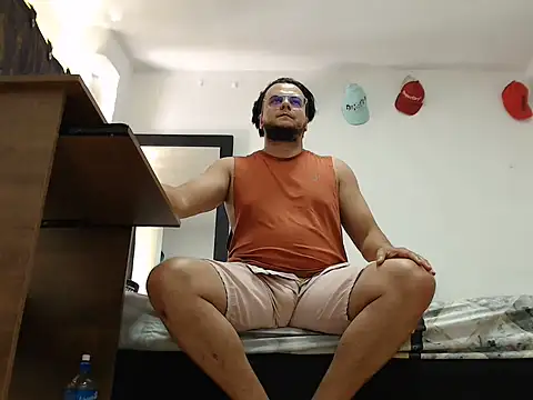 cloudsxxx webcam