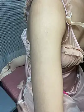 Mina048 webcam
