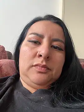 Abril_Luv webcam