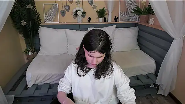NoriMoore webcam