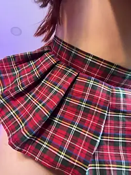 EmmaaCastro live cam on StripChat