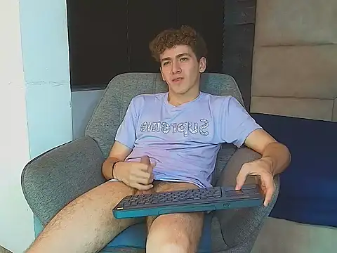 Tyler_Mcrey webcam