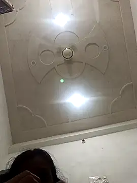 shinycouple89 live cam on StripChat