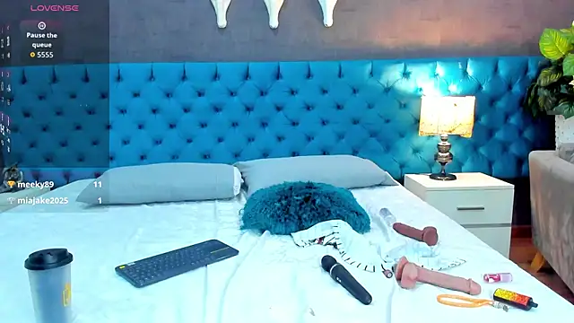 LunnaMoretti webcam