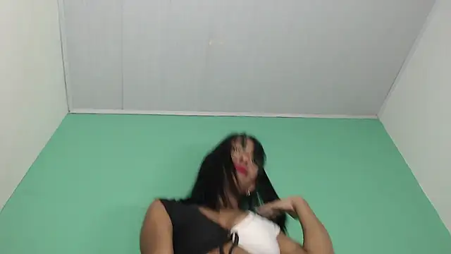 avaleri_cherry webcam