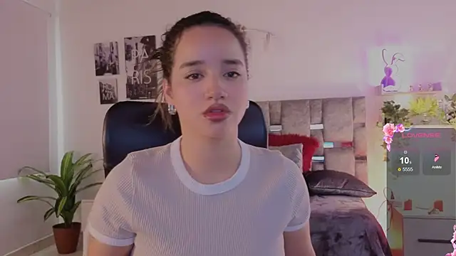 emilyrouxe webcam