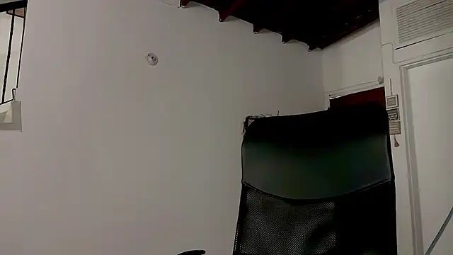MarcellaGriffin webcam
