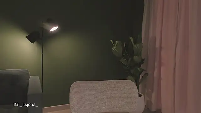 Lovinggirl_ webcam