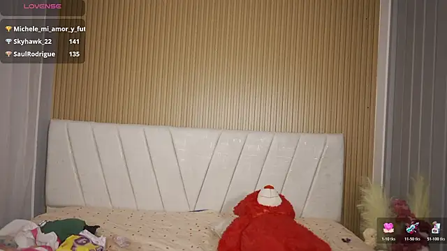 Michelle_Zoe webcam