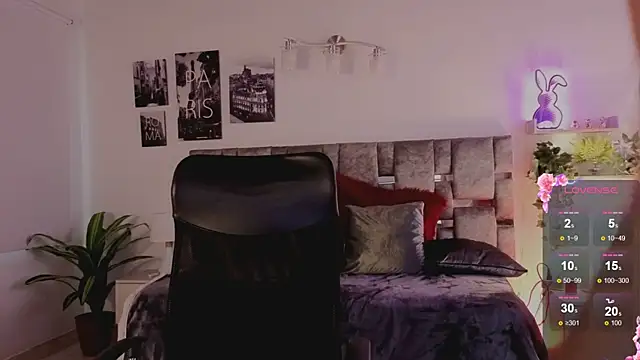 emilyrouxe webcam