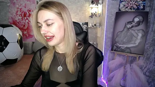 NickyAdamidi webcam