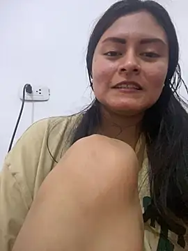Debora9703 webcam