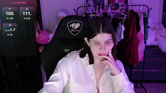 AmyVibess webcam
