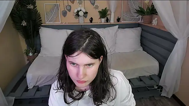 NoriMoore webcam