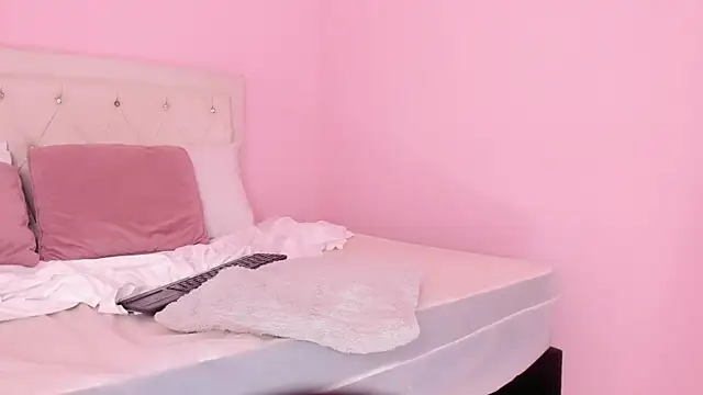 Miia_Thompsonn webcam
