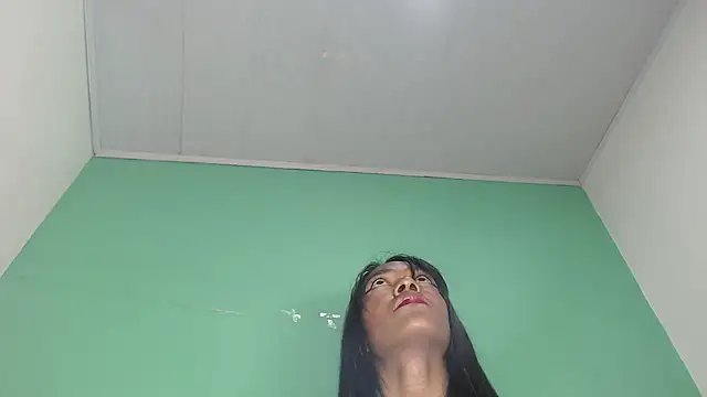 avaleri_cherry webcam